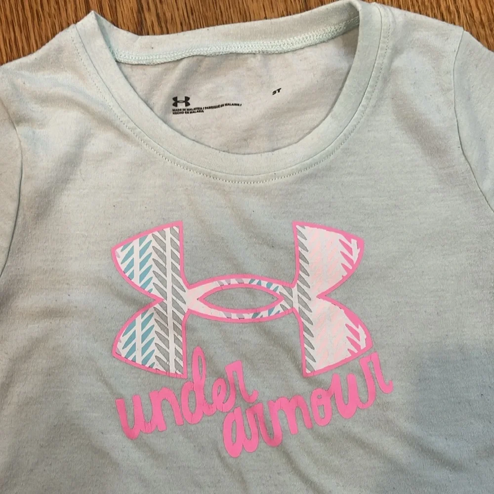 Under Armour girl’s under